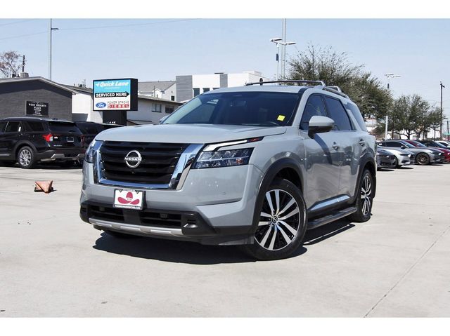 2023 Nissan Pathfinder Platinum 4WD