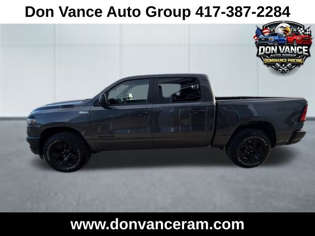 View vehicle photo 3