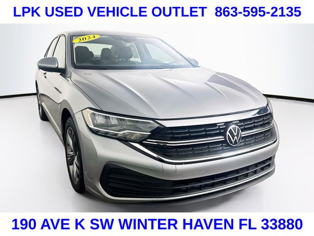 Pyrite Silver Metallic 2024 Volkswagen Jetta Sedan Front-Wheel Drive 8-Speed Automatic