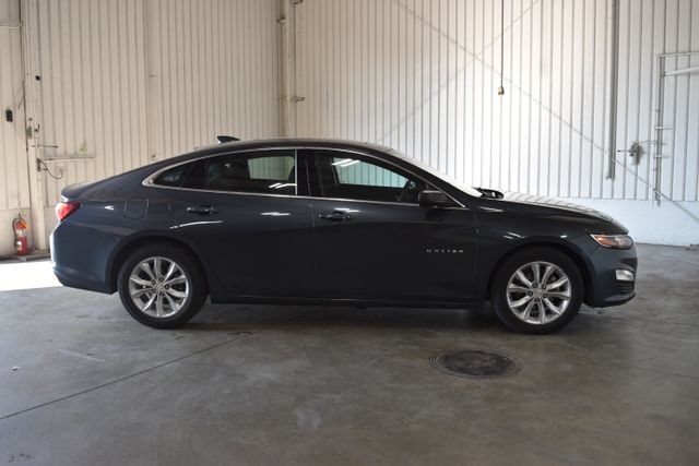 Used 2021 Chevrolet Malibu LT with VIN 1G1ZD5ST6MF050560 for sale in Kansas City