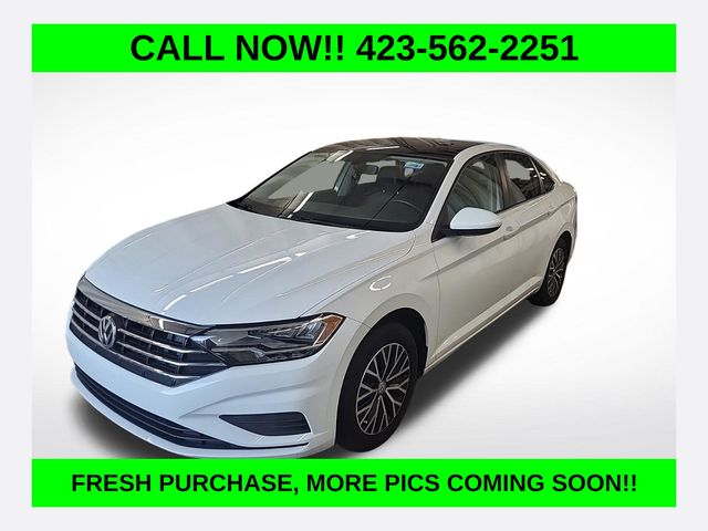 Pure White 2021 Volkswagen Jetta Sedan Front-Wheel Drive 8-Speed Automatic