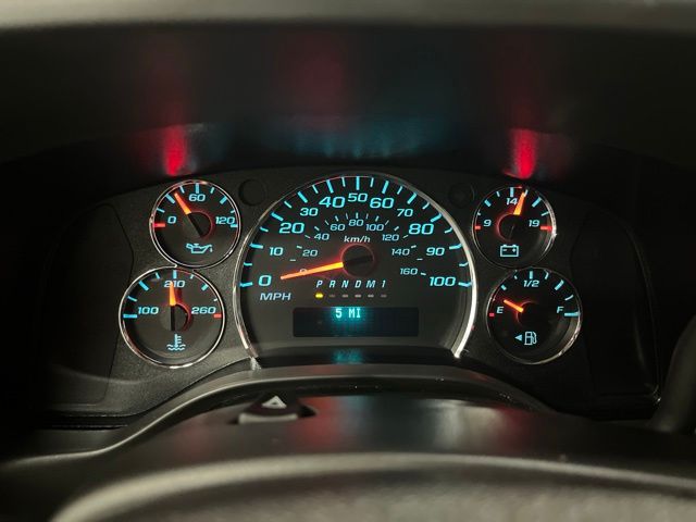New 2026 Summit White Chevrolet Work Van image 10
