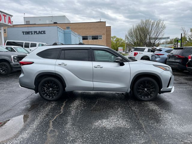 Used 2023 Toyota Highlander SUV