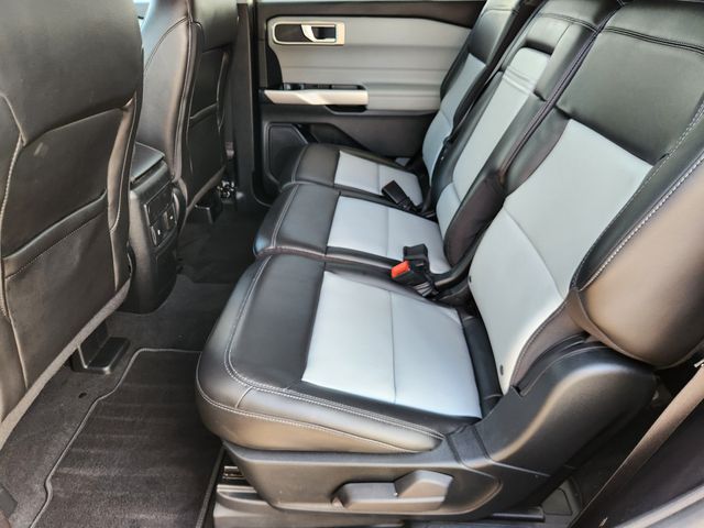 2022 Ford Explorer XLT Black at AutoSavvy Houston Southwest