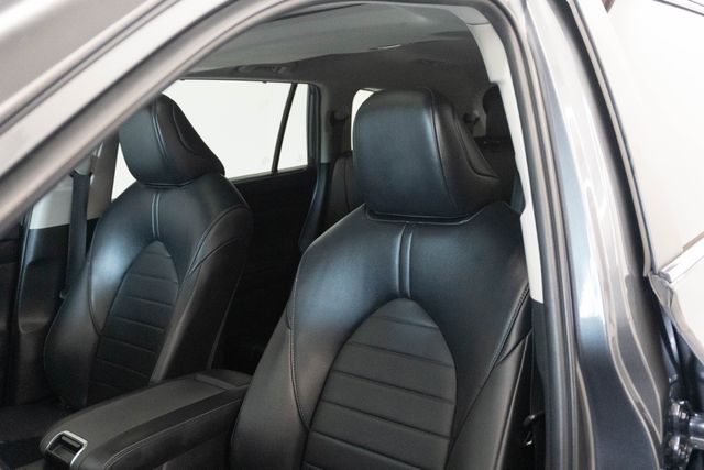Used 2023 Toyota Highlander SUV