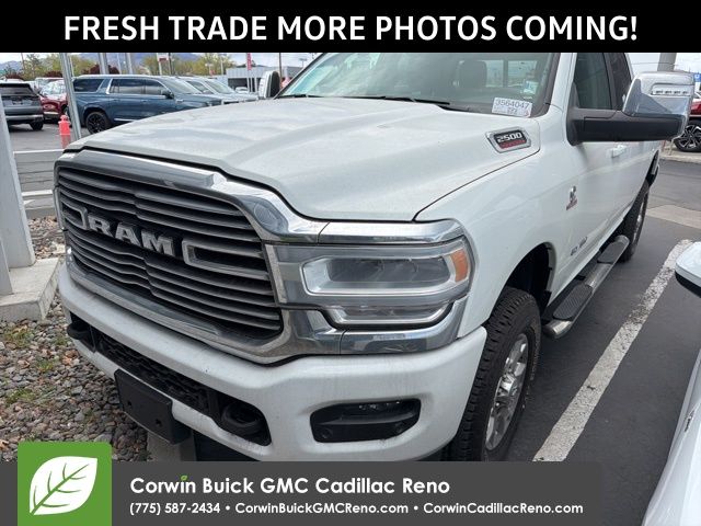 Bright White Clearcoat 2024 RAM 2500 Laramie Crew Cab 4WD Pickup Truck Four-Wheel Drive 6-Speed Automatic