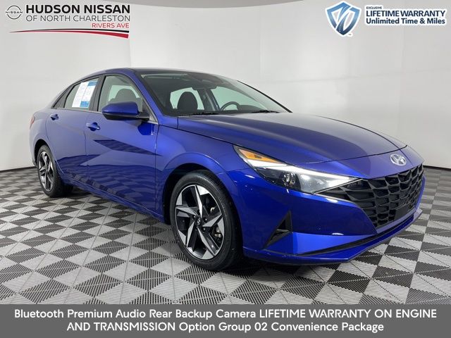 Intense Blue 2023 Hyundai Elantra SEL FWD Sedan Front-Wheel Drive Continuously Variable Transmission