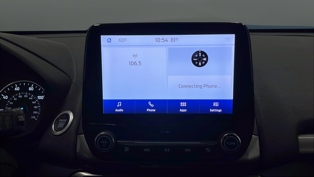 Used 2020 Shadow Black Ford SE image 12