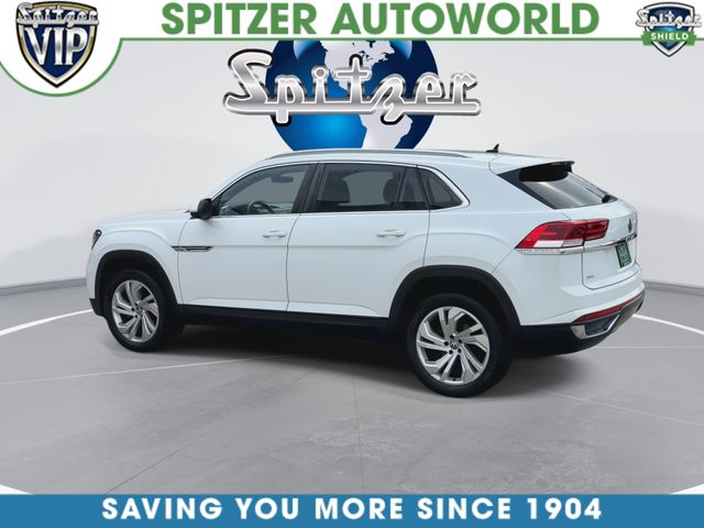 Used 2020 Black Volkswagen 2.0T SEL image 7