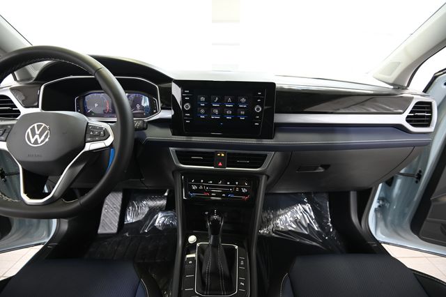 New 2026 Gray Volkswagen 1.5T SEL image 2