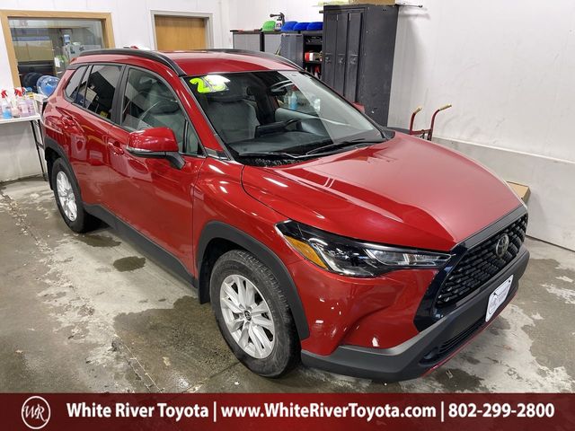 Barcelona Red Metallic 2023 Toyota Corolla Cross LE AWD SUV / Crossover All-Wheel Drive Continuously Variable Transmission
