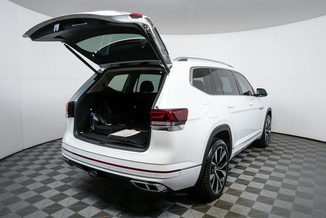 new 2026 Volkswagen Atlas car, priced at $57,015