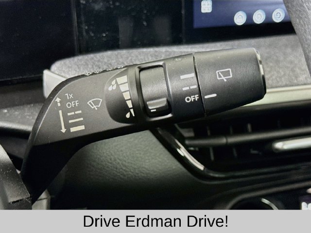 Used 2026 Nissan Kicks SUV