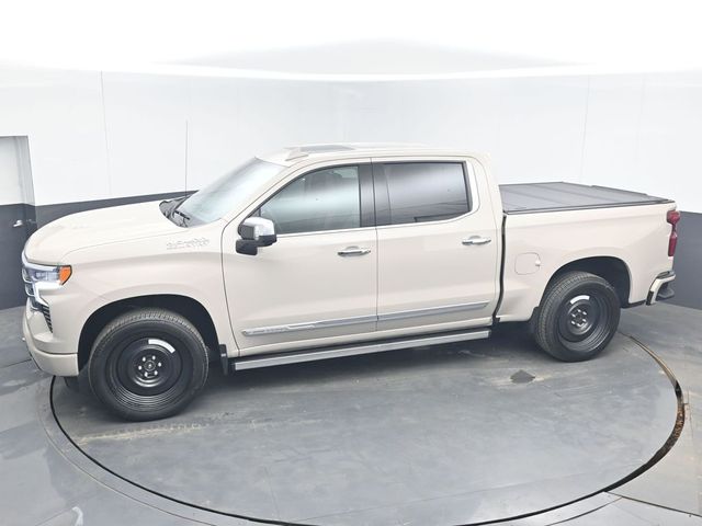 New 2026 White Chevrolet High Country image 39