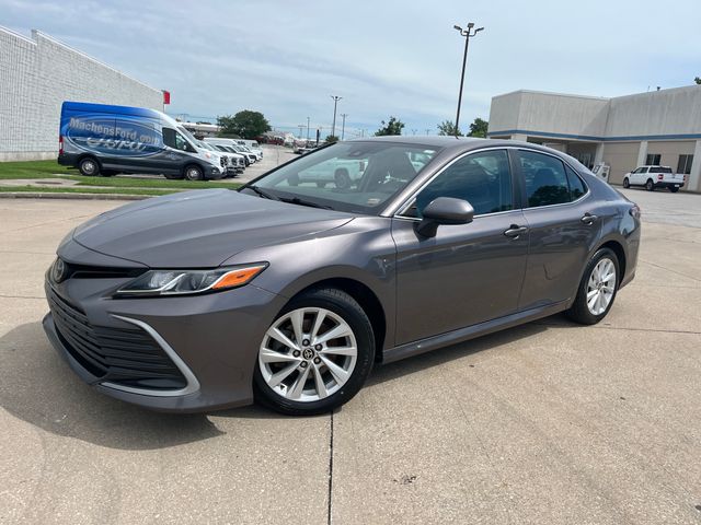 2021 Toyota Camry LE FWD