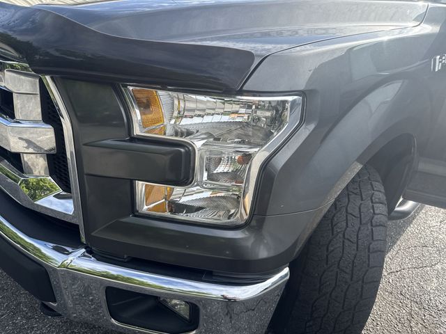 Used 2017 Gray Ford XLT image 29