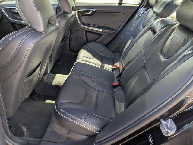 Used 2017 Volvo S60 T6 R-Design Platinum 4D Sedan