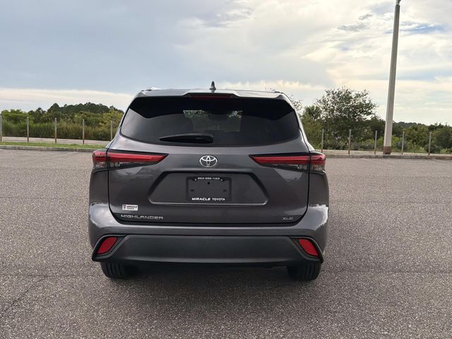 Used 2023 Toyota Highlander SUV