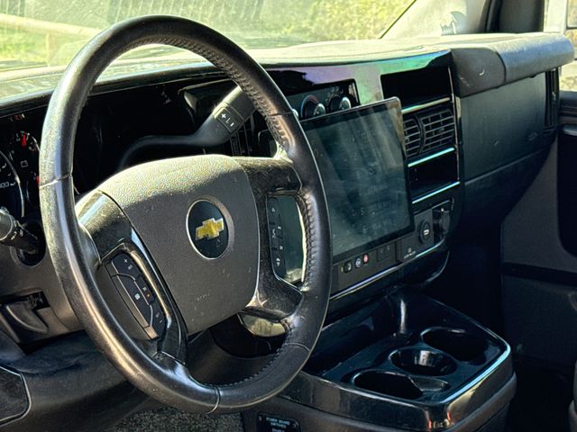 Used 2021  Chevrolet LS image 14