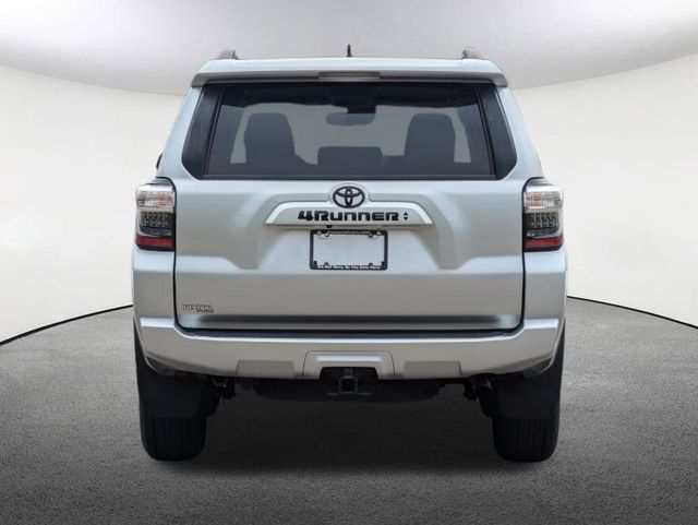 2023 Toyota 4Runner SR5 Premium 38