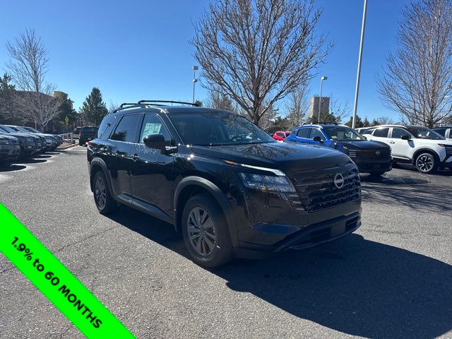 2026 Nissan Pathfinder SV