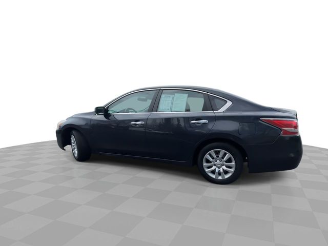 Used 2015 Nissan Altima For Sale in Muncie, IN