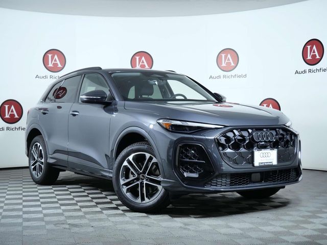 Gray 2026 Audi Q5 SUV / Crossover 7-Speed Automatic