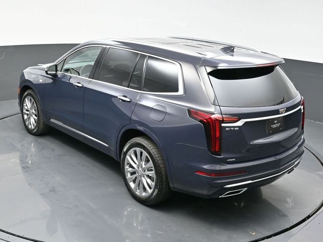 2025 Cadillac XT6 Premium Luxury photo
