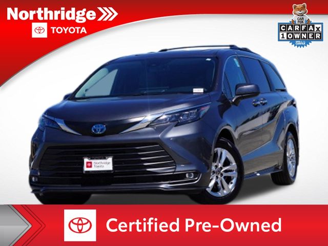 Magnetic Gray Metallic 2025 Toyota Sienna Minivan Front-Wheel Drive Continuously Variable Transmission