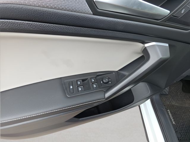 Used 2023 Volkswagen Tiguan SUV