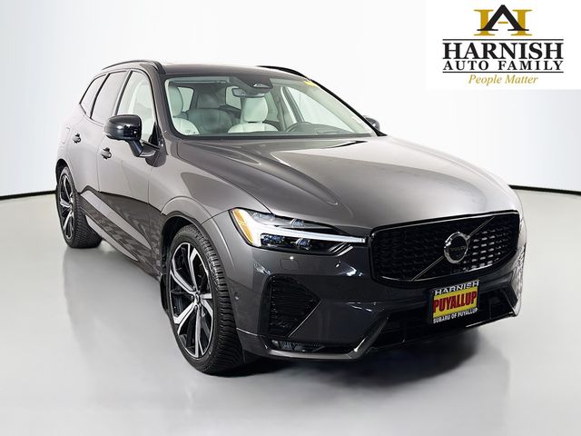 Platinum Gray Metallic 2023 Volvo XC60 SUV / Crossover All-Wheel Drive Automatic