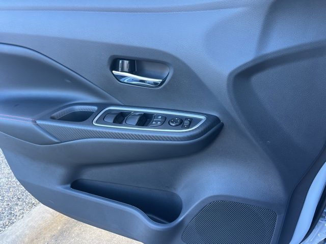 New 2025 Gray Nissan 1.6 SR image 6