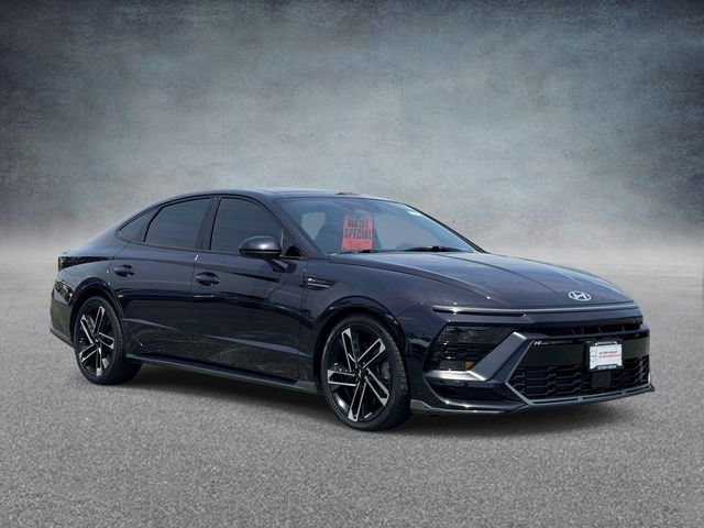 Carbon Blue 2024 Hyundai Sonata Sedan Front-Wheel Drive 8-Speed Automatic