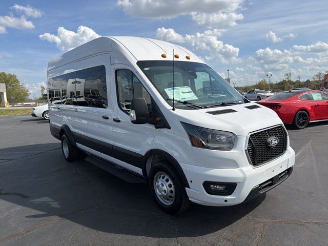 Oxford White 2026 Ford Transit Passenger 350 HD XLT High Roof Extended LB DRW RWD Van Rear-Wheel Drive