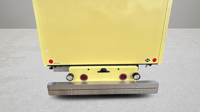 Used 2022 Yellow Ford Base image 41