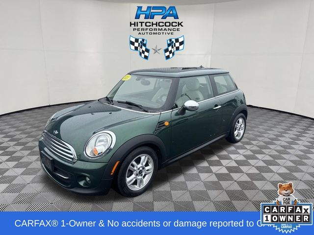 British Racing Green Metallic 2013 MINI Cooper Hatchback Front-Wheel Drive 6-Speed Manual Overdrive