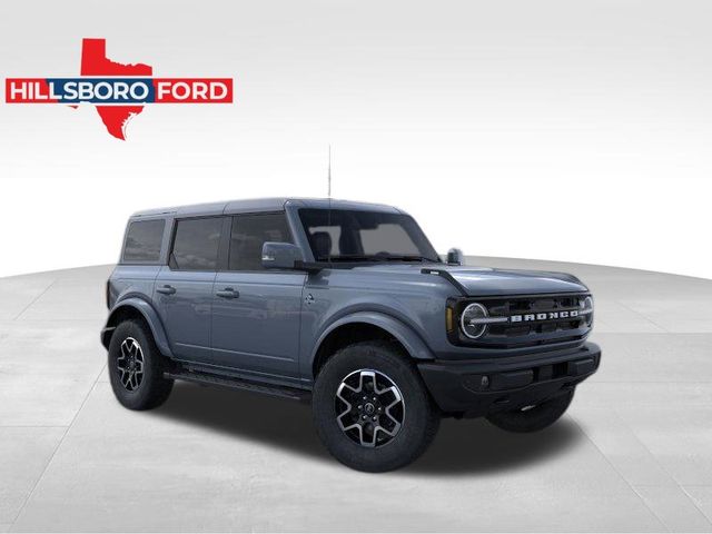 2024 Ford Bronco Outer Banks 7