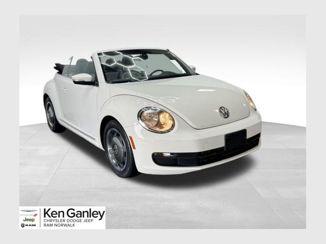  2016 Volkswagen Beetle Denim Convertible   