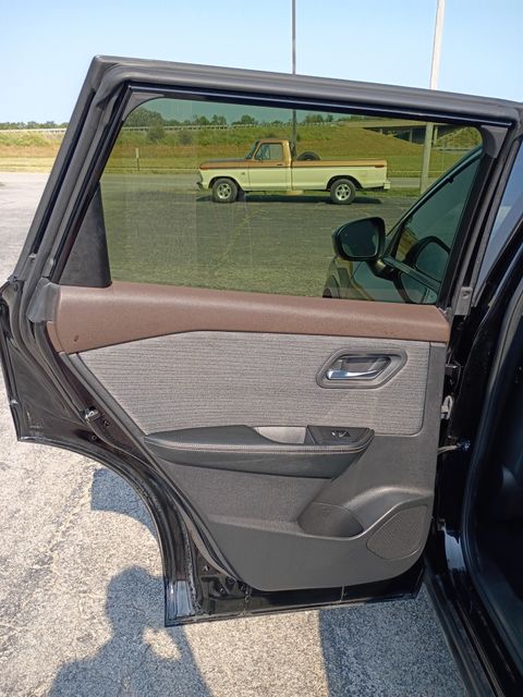 Used 2023 Nissan Rogue SUV