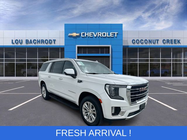White Frost Tricoat 2023 GMC Yukon XL SLT 4WD SUV / Crossover Four-Wheel Drive