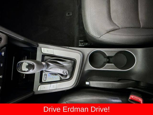 Used 2017 Hyundai Elantra Sedan
