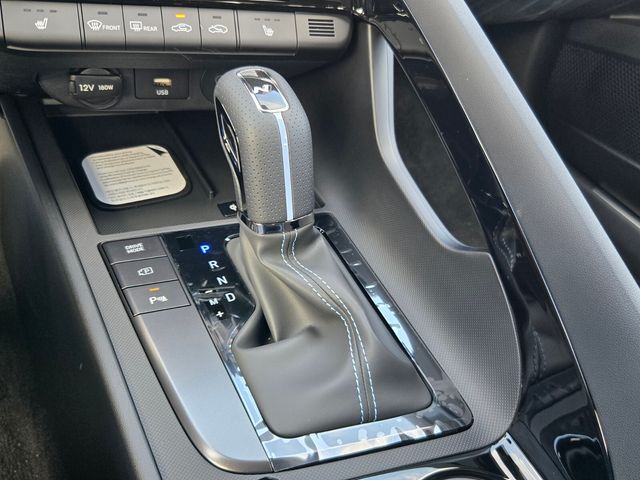 2026 Hyundai Elantra - $37,372