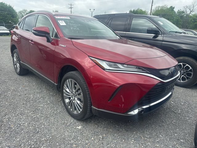 Pearl 2021 Toyota Venza XLE AWD SUV / Crossover All-Wheel Drive Continuously Variable Transmission