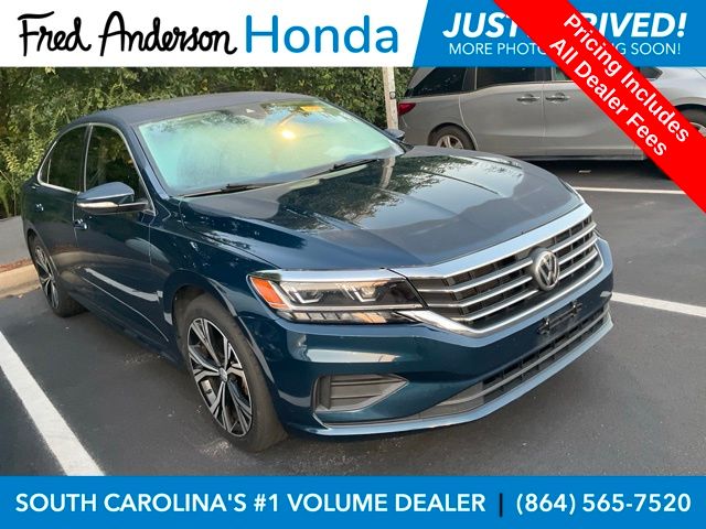 Tourmaline Blue Metallic 2022 Volkswagen Passat Sedan Front-Wheel Drive 6-Speed Automatic