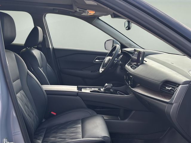 Used 2025 Nissan Rogue SUV