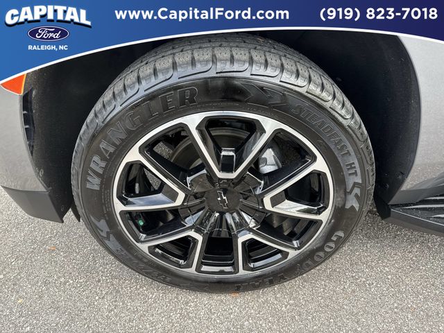 Used 2021 Gray Chevrolet RST image 13