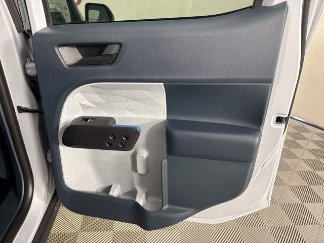 2025 Space White Metallic Ford Maverick XLT FWD Truck