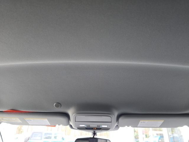 2023 Ford Explorer XLT:168625A