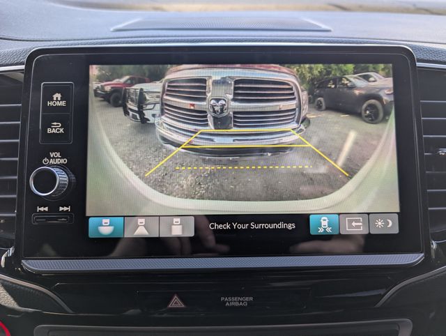 2025 White Honda Ridgeline Black Edition AWD Truck