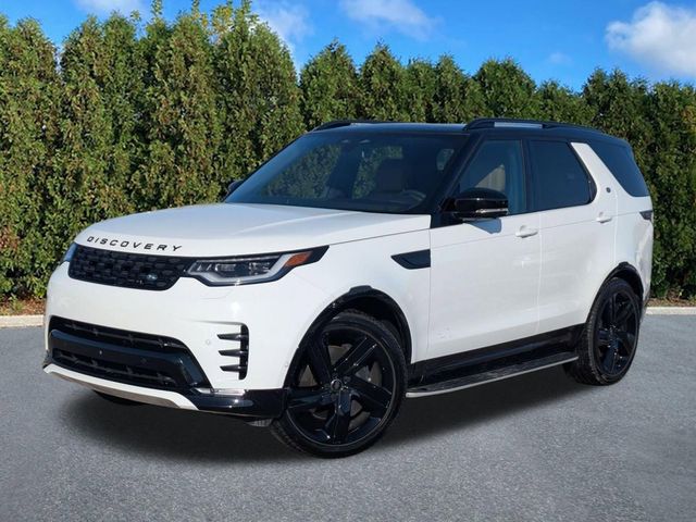 White 2025 Land Rover Discovery P360 Dynamic SE AWD SUV / Crossover All-Wheel Drive 8-Speed Automatic